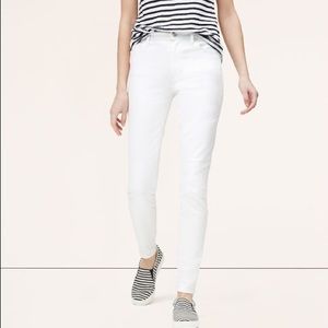 Loft modern skinny white jeans size 24/00